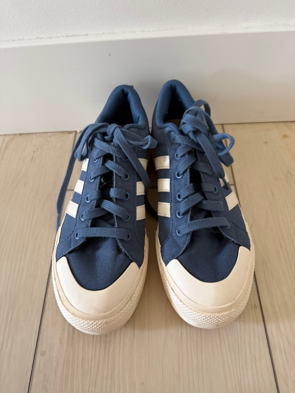 adidas Navy and White Women's Low-Top Sneakers